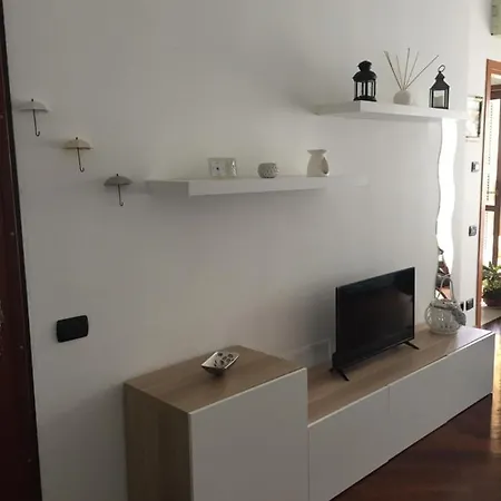 Casa vacanze Dali House Airport And Fiera *